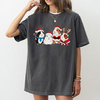 Santa Guinea Pig Shirt, Guinea Pig Christmas T-Shirt, Adorable Holiday Pet Graphic Tee, Humorous Xmas Guinea Pig T-Shirt, Animal Lover Present Shirt