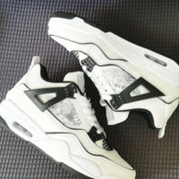 Basketball Shoes, White Black Colorway, Lace Up Design, Casual Gift for Shoe Lovers