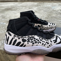 Sneakers, Black White Colorway, Cracked Pattern, Lace Up Design, Casual Gift for Sneaker Fans