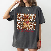 Cow Print Gingerbread Man Shirt, Howdy Christmas T-Shirt, Retro Western Holiday Graphic Tee, Adorable Christmas Tee, Xmas Cowgirl Present