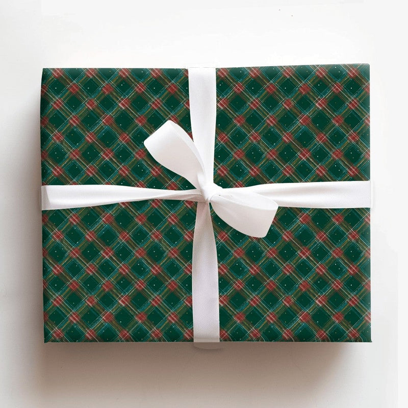 Traditional Tartan Gift Wrap, Christmas Plaid Wrapping Paper, Green and Red Holiday Wrapping Paper, Classic Winter Gift Wrap Roll