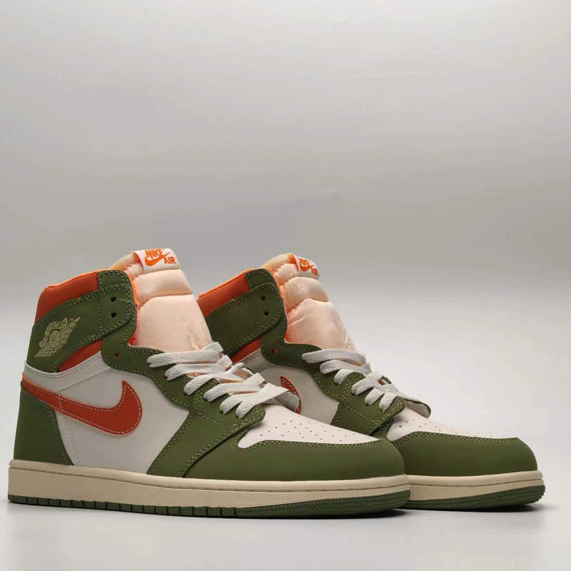 Low Top Sneakers, White Green Colorway, Lace Up Design, Casual Gift for Sneaker Fans