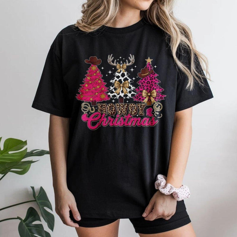 Cowgirl Western Holiday Trees Graphic Tee, Howdy Christmas T-Shirt, Adorable Country Christmas Shirt, Retro Western Xmas T-Shirt Present for Her