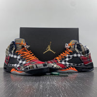 Retro Low Top Sneakers, Black Orange Colorway, Lace Up Design, Casual Gift for Sneaker Fans