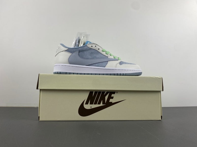 Low Top Sneakers, White Green Gray Colorway, Reverse Hook Design, Lace Up Design, Casual Gift for Sneaker Fans