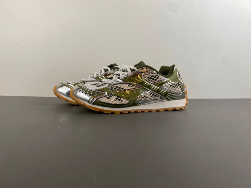 Low Top Sneakers, White Green Colorway, Lace Up Design, Casual Gift for Sneaker Fans