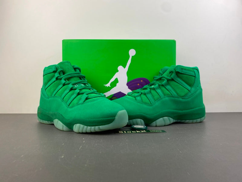 Retro Low Top Sneakers, Green Colorway, Suede Footwear, Lace Up Design, Casual Gift for Sneaker Fans