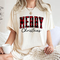 Retro Holiday Plaid Graphic Tee, Buffalo Plaid Merry Christmas T-Shirt, Festive Winter Season Shirt, Adorable Xmas Buffalo Check T-Shirt