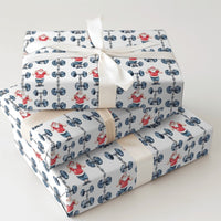 Dumbbell Gym Gift Wrap, Weightlifting Santa Wrapping Paper, Fitness Christmas Wrapping Paper, Lifter Present Paper