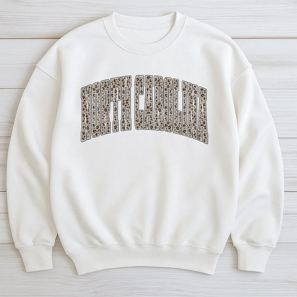 Leopard Print Christmas Mama Sweatshirt, Mama Claus Sweatshirt, Retro Mama Claus Crewneck, Holiday Mama Pullover, Christmas P