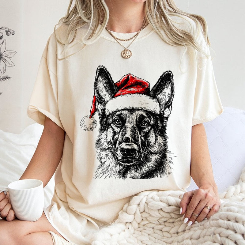 Santa Hat Dog Shirt, German Shepherd Christmas T-Shirt, Festive Dog Lover Graphic Tee, Adorable Holiday Puppy T-Shirt, Winter Dog Lover Present
