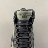 Retro Low Top Sneakers, Dark Gray Colorway, Leather Footwear, Lace Up Design, Casual Gift for Sneaker Fans