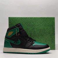 Golf Shoes, Black Green Colorway, Lace Up Design, Casual Gift for Shoe Lovers