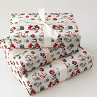 Poker Dice Christmas Gift Wrap, Casino Santa Wrapping Paper, Gambling Holiday Wrapping Paper, Casino Game Night Gift Wrap, Holiday Paper