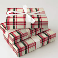 Red and Green Tartan Gift Wrap, Christmas Plaid Gift Wrapping Paper, Traditional Holiday Gift Wrapping Paper, Classic Winter Present Wrap