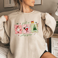 Adorable Festive Goose Sweater, Jolly Goose Christmas Sweatshirt, Humorous Goose Holiday Crewneck, Retro Animal Christmas Sweatshirt, Xmas Present