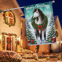 Winter Wreath Equestrian Yard Flag, Horse Merry Christmas Garden Flag, Double Sided Christmas Flag, Farmhouse Holiday Lawn Decor Present