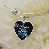 Christmas Holiday Charm Bangle, All Roads Lead Home Heart Bangle Bracelet, Silver Tone Festive Heart Bangle, Xmas Present for Her