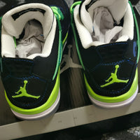Basketball Shoes, Black Green Colorway, Lace Up Design, Casual Gift for Shoe Lovers