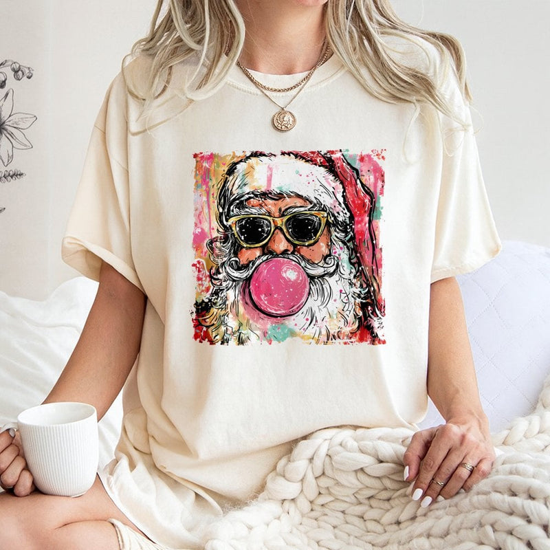 Retro Bubblegum Santa Shirt, Cool Santa Bubble Gum T-Shirt, Humorous Pink Bubble Santa Graphic Tee, Vintage Christmas T-Shirt, Holiday Present