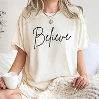 Minimalist Script Holiday Tee, Believe Christmas T-Shirt, Vintage Festive Christmas Tree Shirt, Adorable Winter Family Graphic T-Shirt